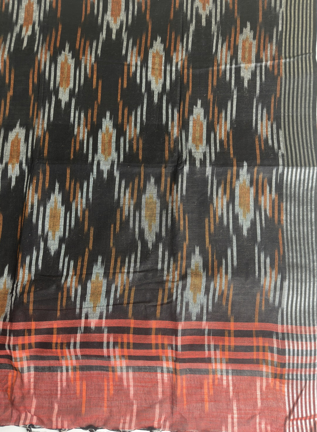 Black and Red Traditional Ikat Cotton Saree Pallus