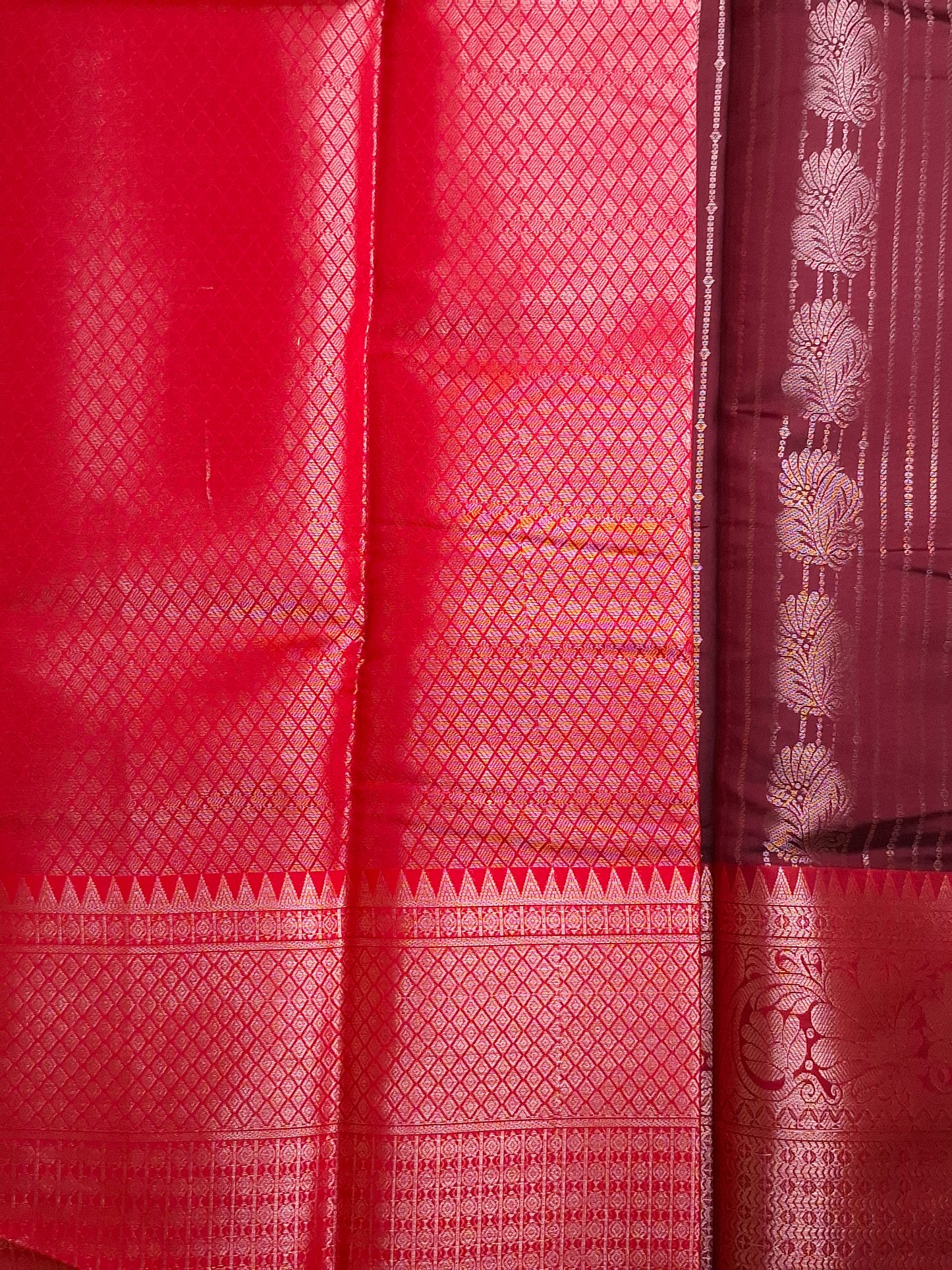 Pure Kanchi Maroon Soft Silk Saree with Intricate Zari Weaving Pallu 