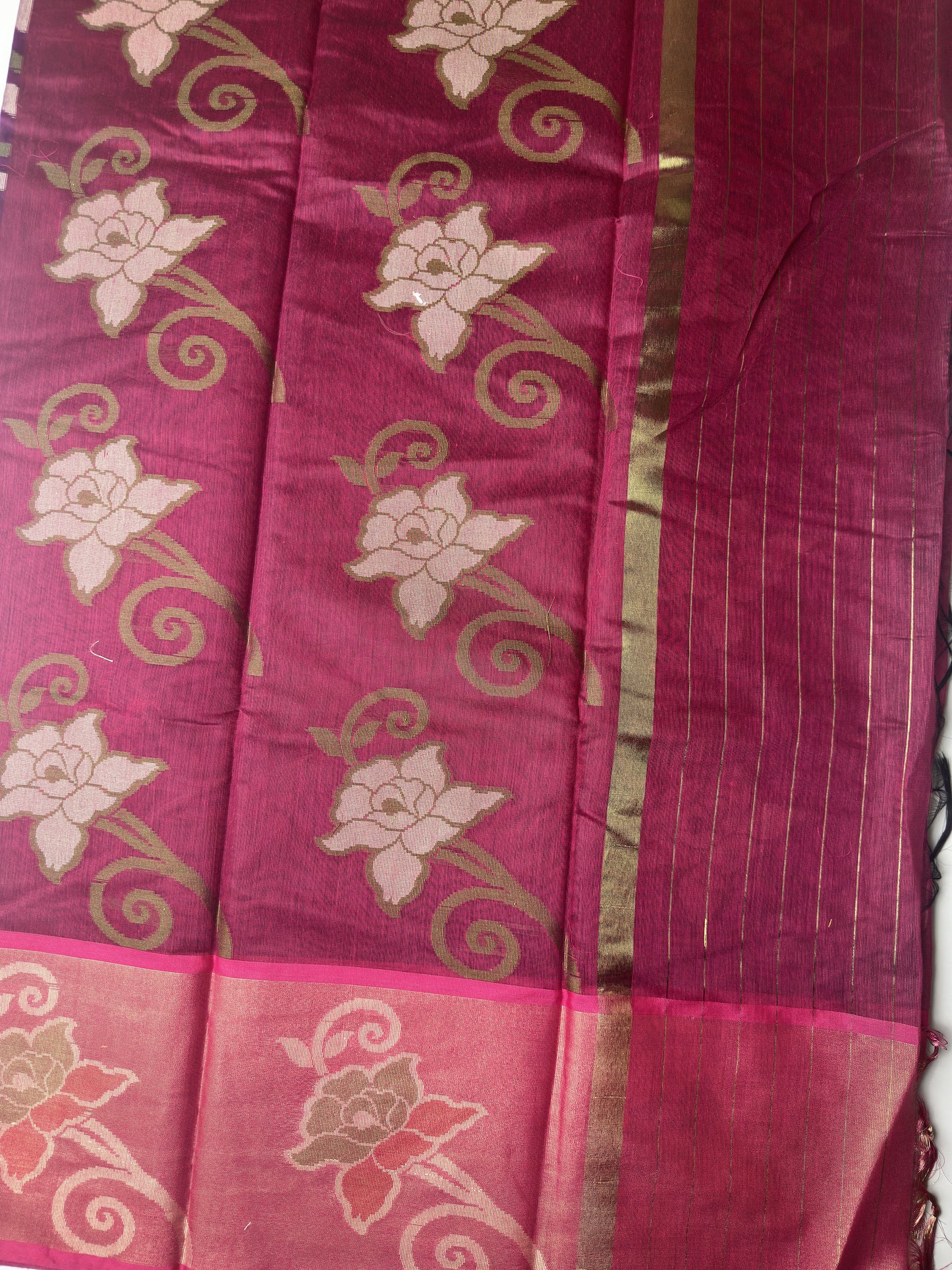 Purple with Pink Pochampally Pure Cotton Saree pallu