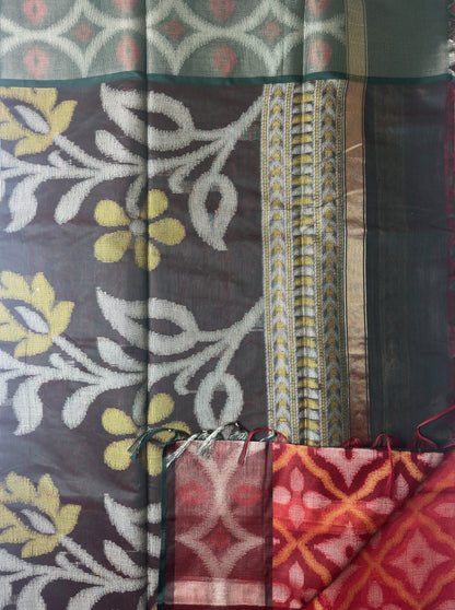 Red Pochampally Linen Saree pallu