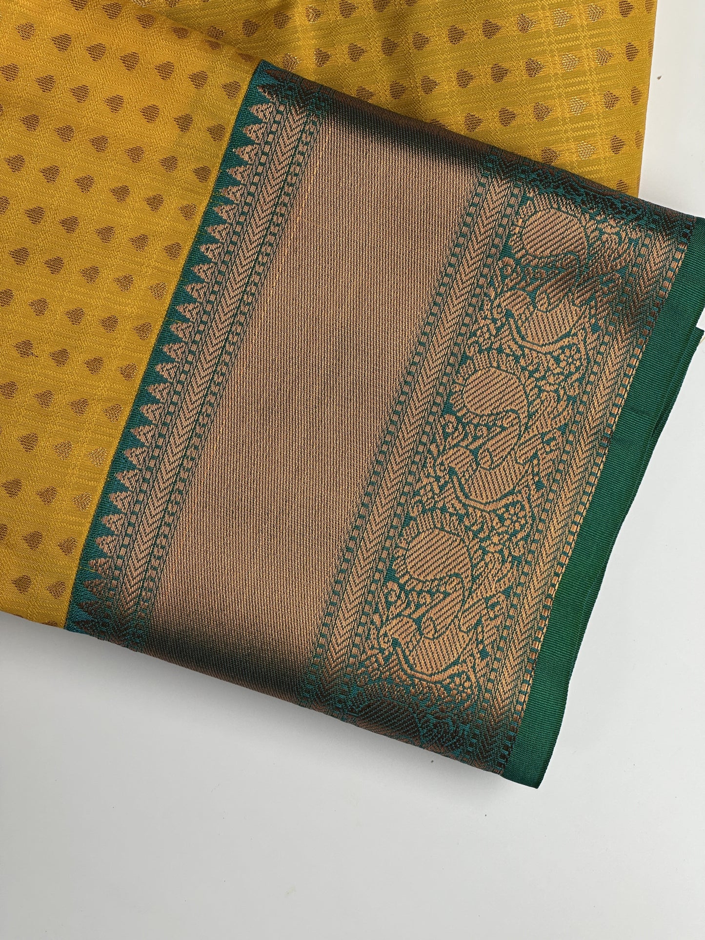 Thousand_Butta_Yellow_Semi_Kanchi_Semi_Silk_Saree_with_Green_Copper_Zari_Border_Border